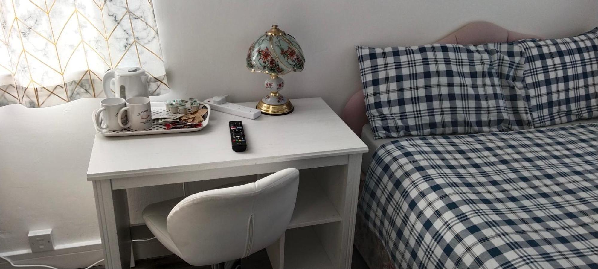White House Ensuite Double Bedroom Уоррингтон Экстерьер фото