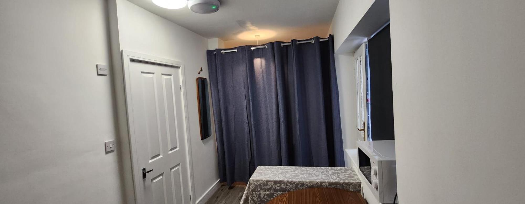 White House Ensuite Double Bedroom Уоррингтон Экстерьер фото