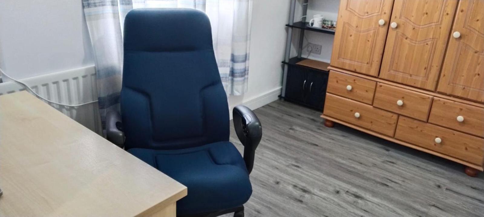 White House Ensuite Double Bedroom Уоррингтон Экстерьер фото